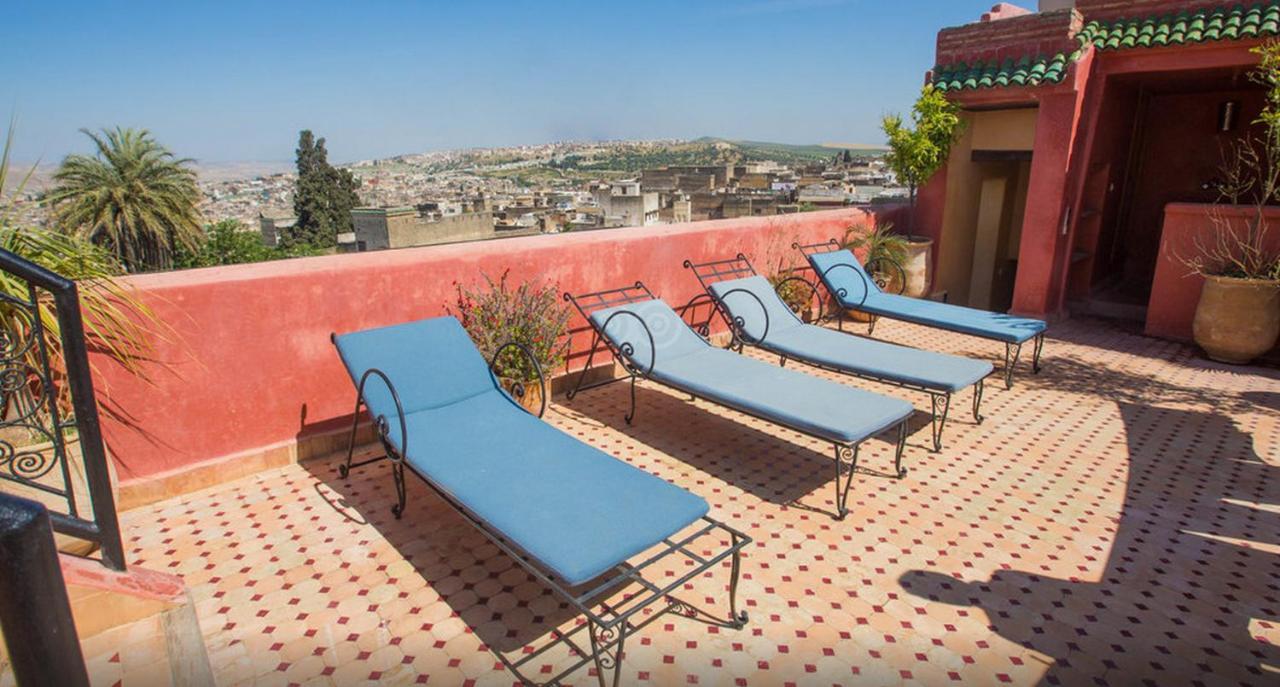 Riad Layalina Fes 7 Chambres & 18 Personnes Piscine, Parking, Vue & Wifi Au Pied Medina Exterior photo