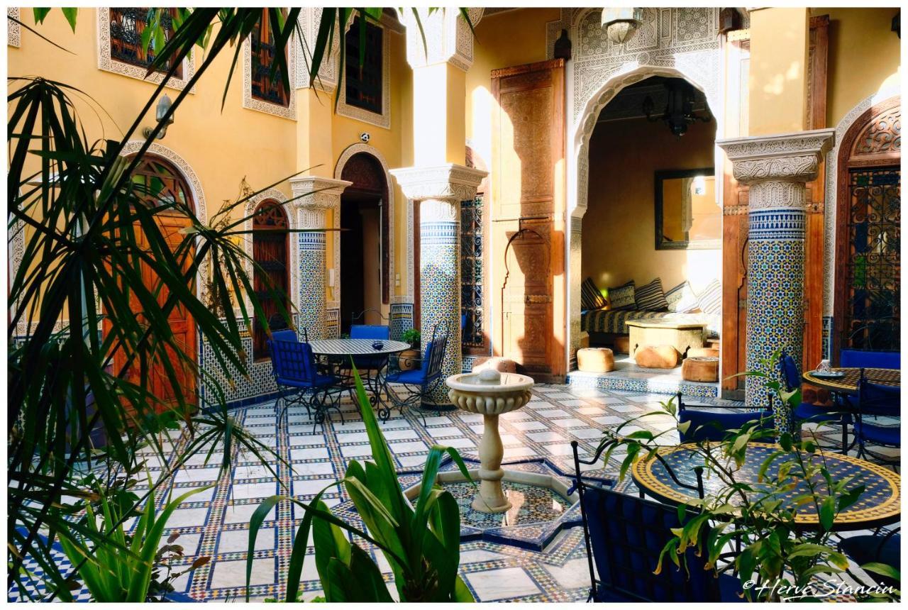 Riad Layalina Fes 7 Chambres & 18 Personnes Piscine, Parking, Vue & Wifi Au Pied Medina Exterior photo